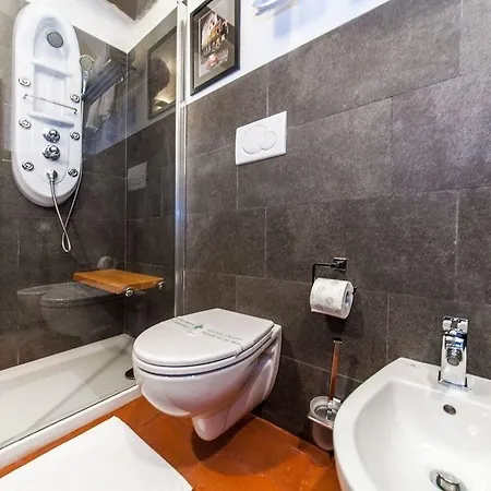 Rifugio Degli Artisti 4* ローマ